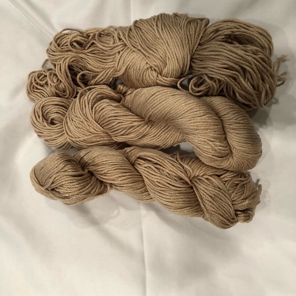 Yarn - Picture 7 of 10